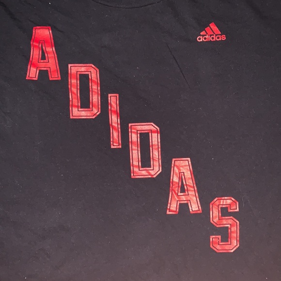 Adidas T-shirt - Picture 2 of 4